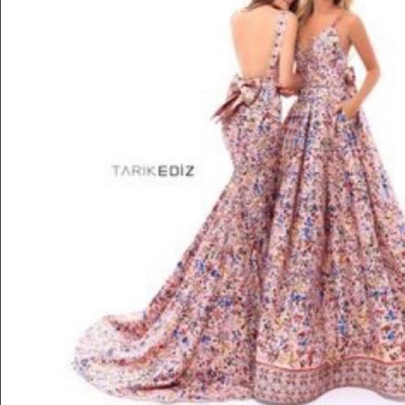 Prom Dress - Picture 3 of 8